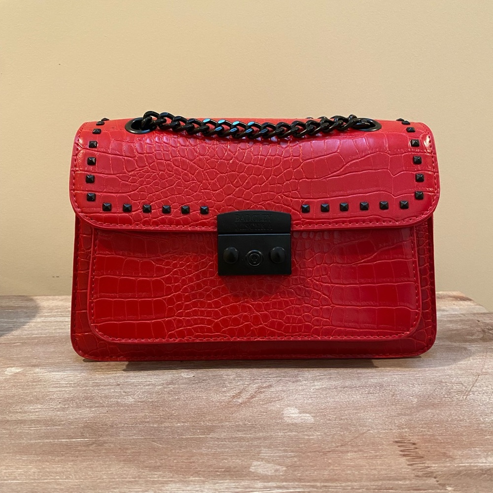 RED CROCODILE PURSE